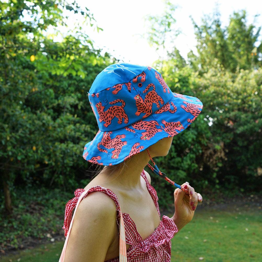 Fire Red Tiger Blue Wide Bucket Hat